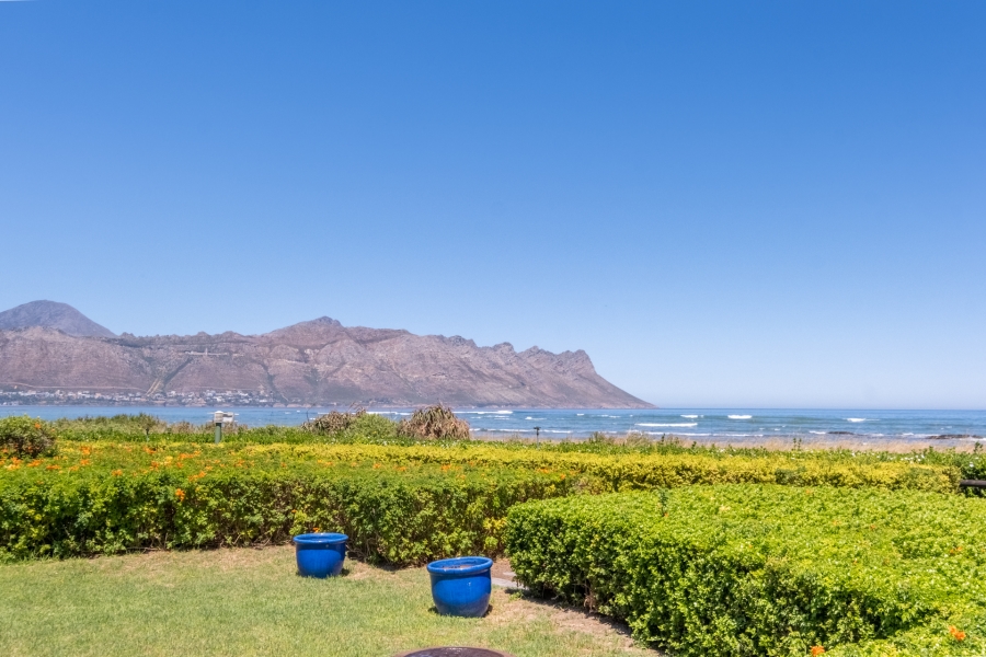4 Bedroom Property for Sale in Greenways Golf Estate Western Cape